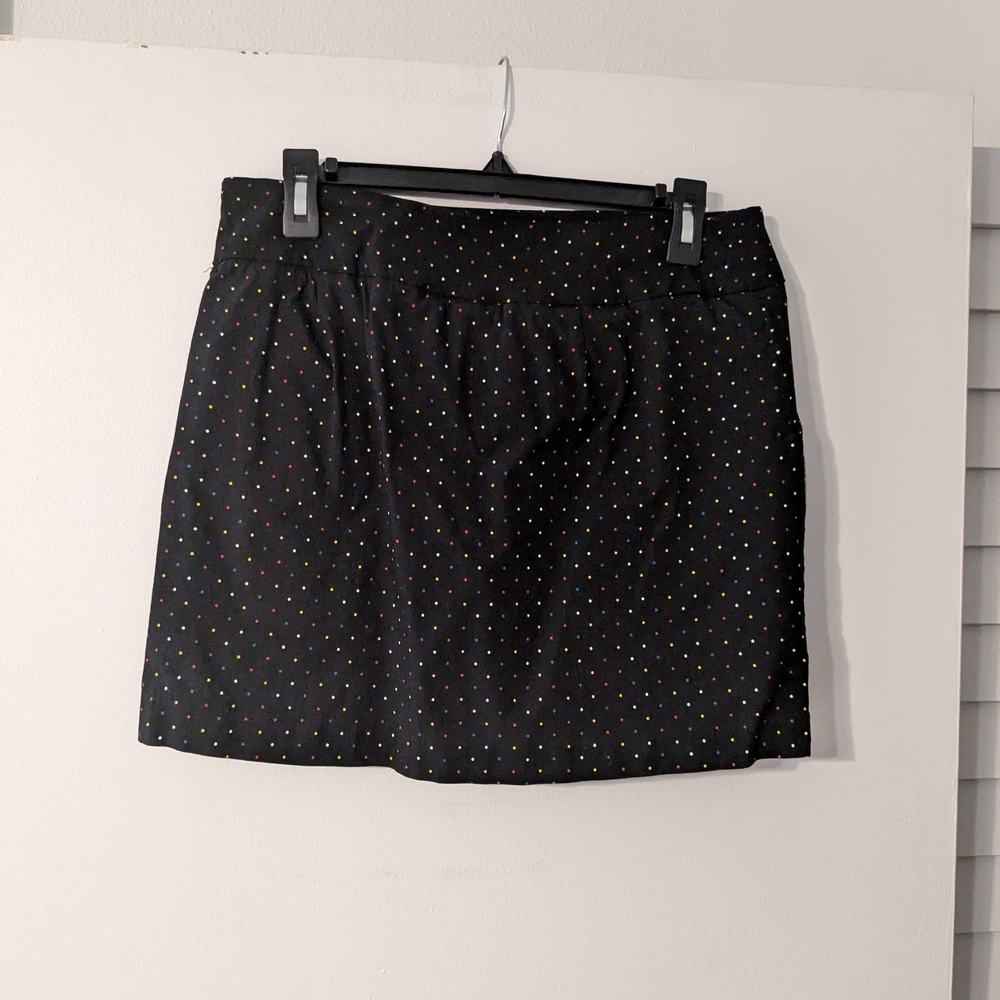 Classic Black Colored Polka Dot Women's Skort - Picture 4 of 5